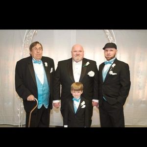 Meet your Posher, Carl